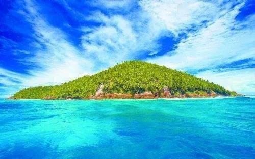 美国一架客机在夏威夷硬着陆：机上6人受伤